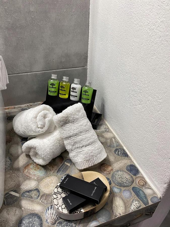 Milos Gem Suites Inn Pachaina Exteriör bild
